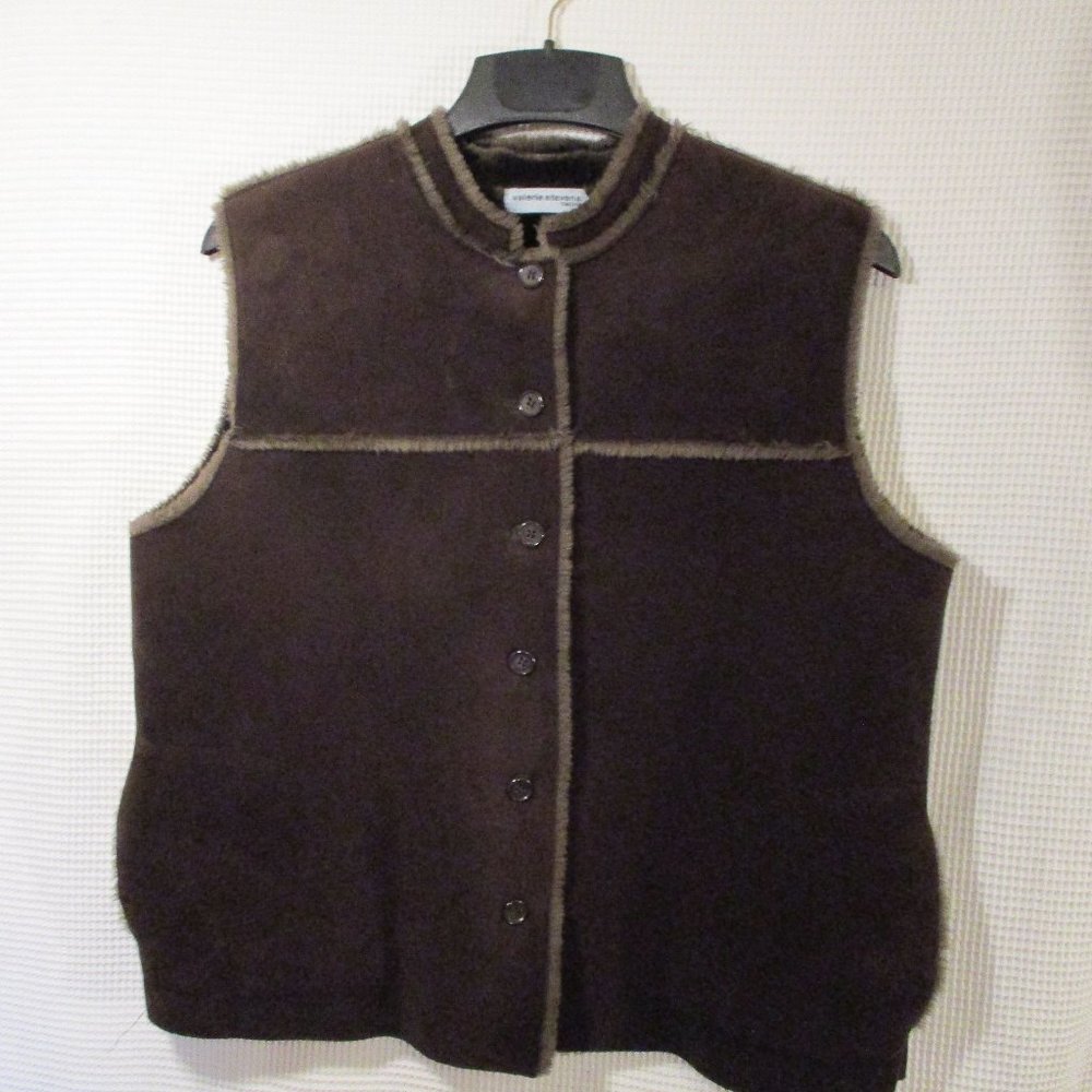 Valerie Stevens Casual L Brown Faux Suede Vest